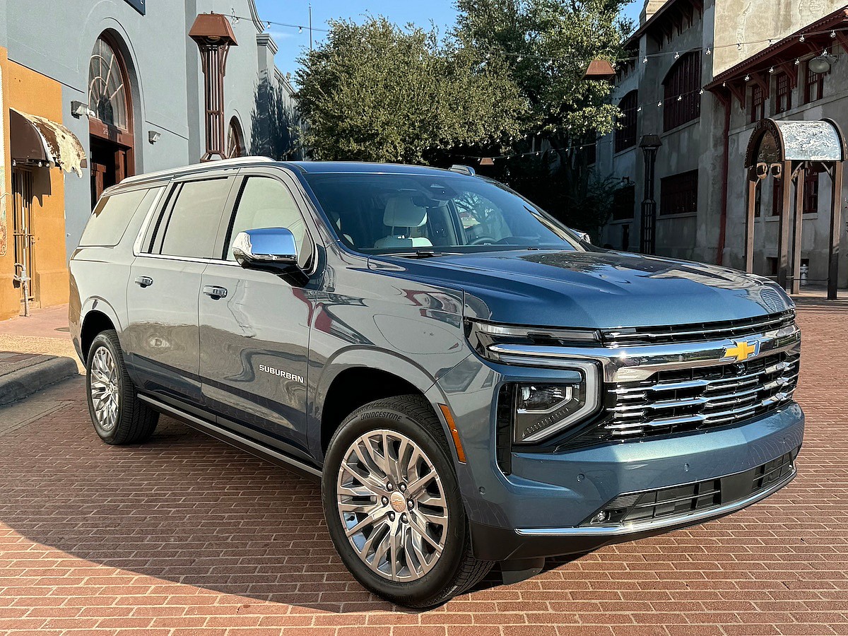 The 2025 Chevrolet Suburban 8 Seater Suv