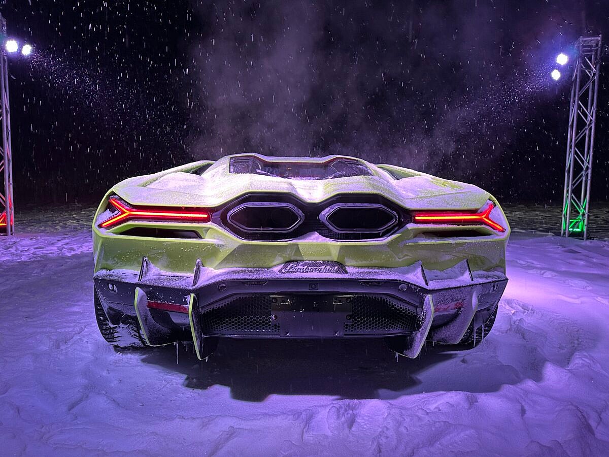 A Lamborghini On A Frozen Lake For The Esperienza Neve