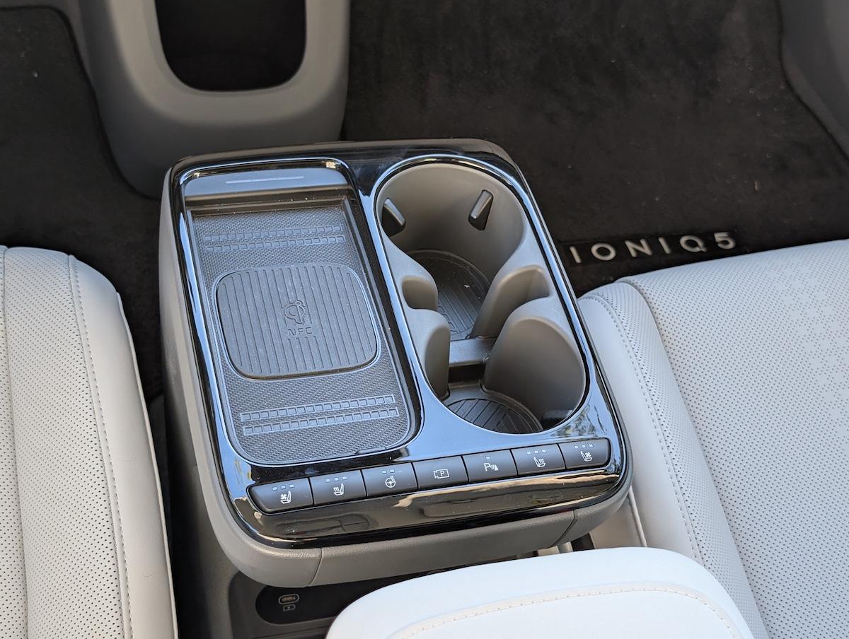 2025 Hyundai Ioniq 5 Updated Console Wireless Charging