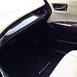 A Girls Guide To Cars | 2015 Toyota Avalon Hybrid Limited: Effortless Luxury - Img 6904