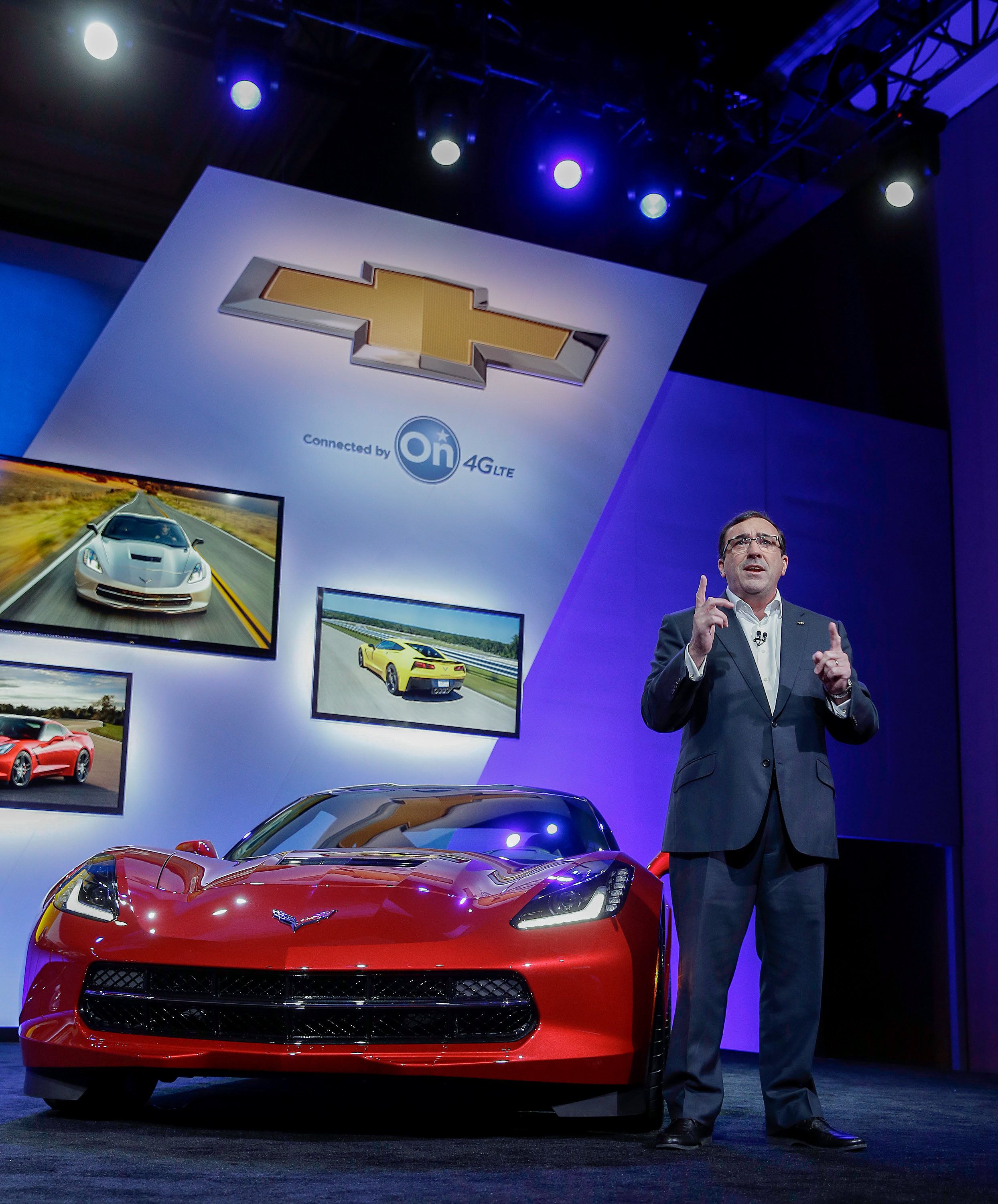 A Girls Guide To Cars | Chevrolet Appshop Unveiled At Ces 2014 - Ceschevroletonstar05