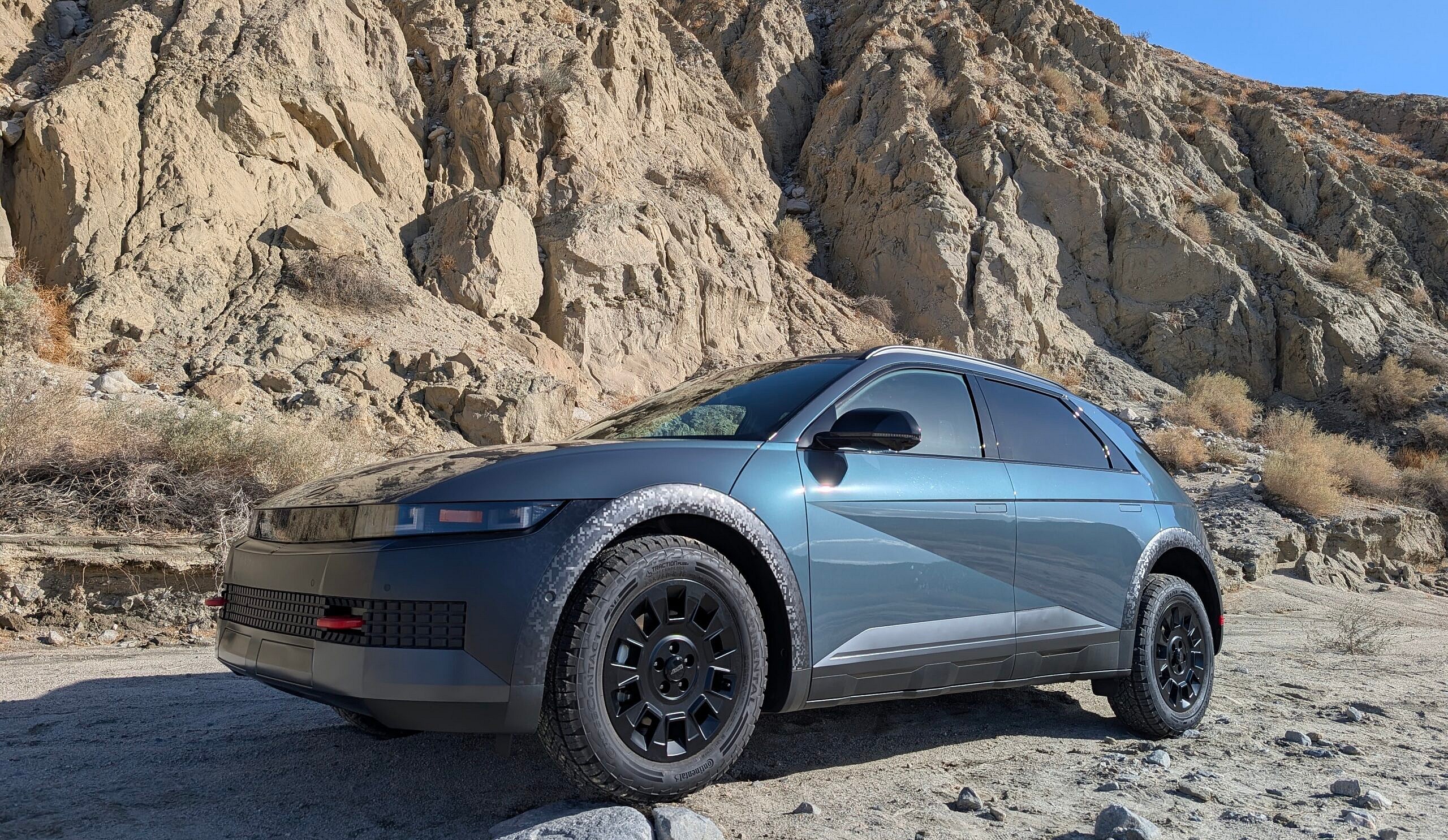 The 2025 Hyundai Ioniq 5 Xrt On A Rocky Road