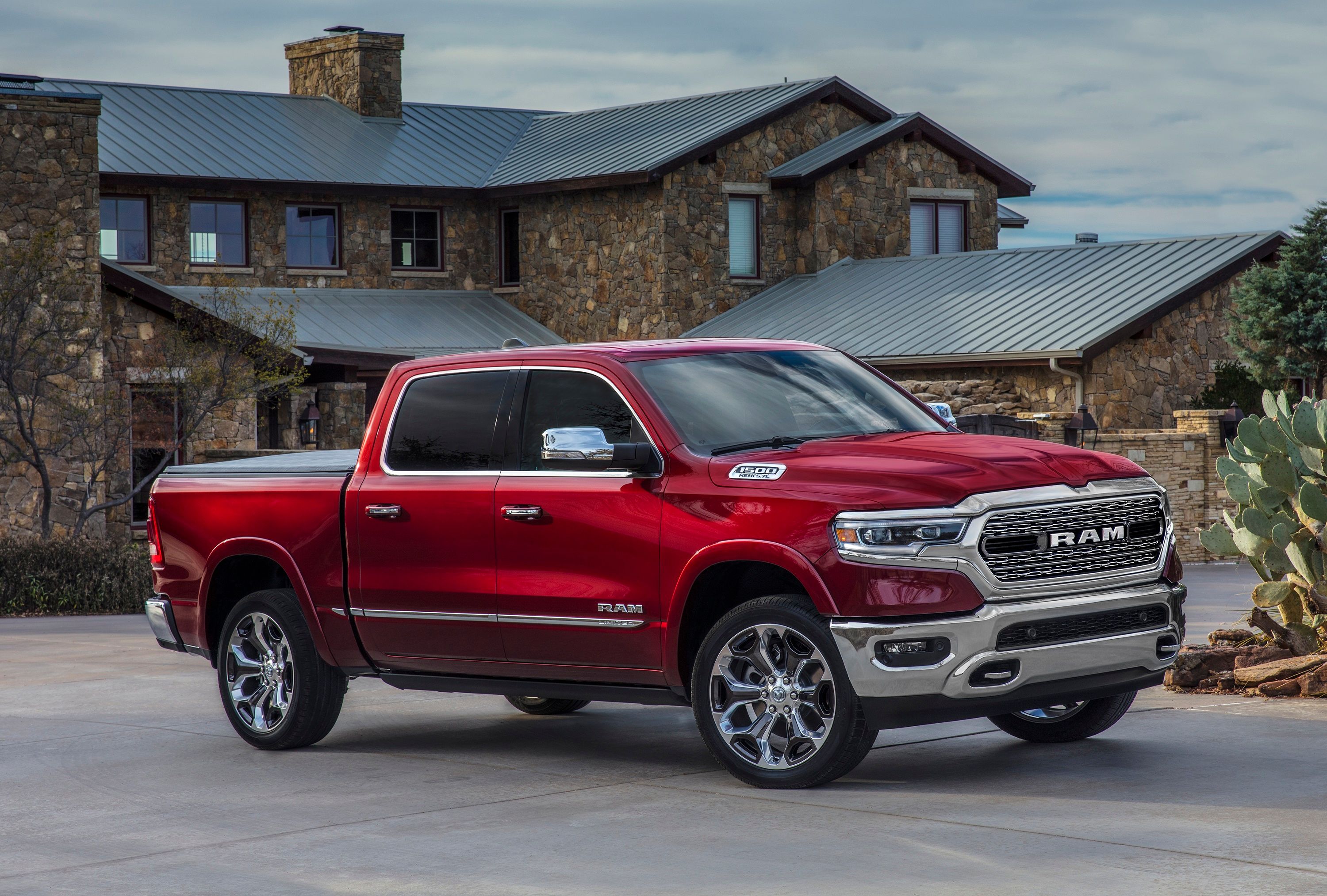 A Girls Guide To Cars | We Like Luxe Trucks, We Cannot Lie! The All New Ram 1500 Pickup Truck Is All That - Limitedram1500Dr2