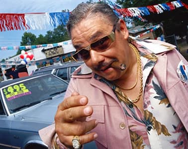 Car Salesman;   Photo: Upgradedmedia