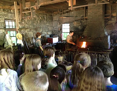 Kids On A Field Trip