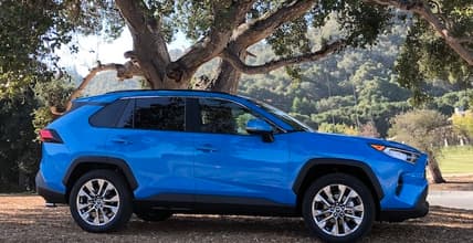2019 Toyota Rav4 Compact Suv