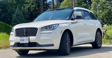 USED:The 2020 Lincoln Corsair Reserve AWD: Perfect Everyone Dreaming of Winter (and Those Dreading It!) 9 Lincoln Corsair