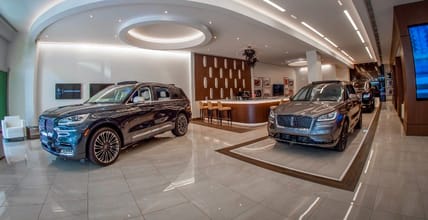 Lincoln Vitrine Dealership