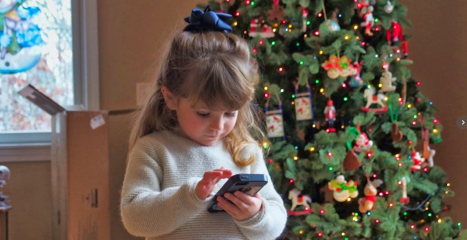 Socially Distanced Holidays