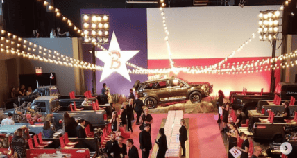 A Girls Guide To Cars | Kia Reveals The All New Kia Telluride, A Designer-Designed Suv Full Of Rugged Elegance - Kia Telluride Brandon Maxwell Featured Image