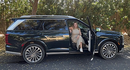 The Redesigned 2026 Hyundai Palisade Adds Chic Style, But There’s a Caveat To Consider 2 The 2026 Hyundai Palisade Calligraphy Edition