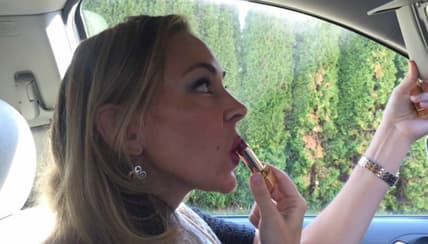 A Girls Guide To Cars | 5 Driving Mistakes Most Moms Make And How You Can Avoid Them - Sbclipstickdrivingfeature