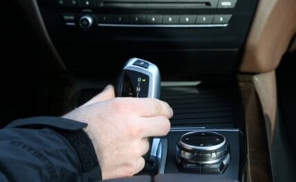 A Girls Guide To Cars | Are Unfamiliar Gear Shift Levers Dangerous? - Bmw Gear Shift Lever