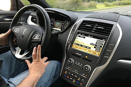A Girls Guide To Cars | 9 Must-Have Features For A Comfortable Road Trip Car - Road Trip Cars