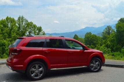 A Girls Guide To Cars | Can Millions Of Fireflies Outshine The 2016 Dodge Journey Suv? - Dsc 0453