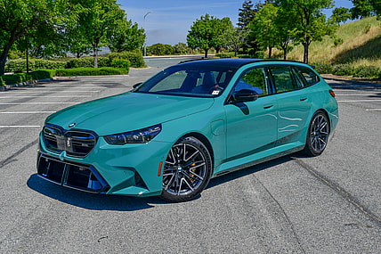 The Front Quarter End Of The 2025 Bmw M5 Touring Wagon