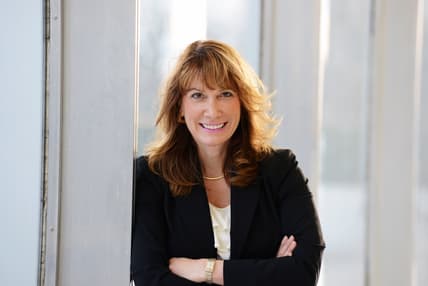 A Girls Guide To Cars | What Drives Her: Elaine Bannon, Engineering Lincoln Luxury - Elaine Bannon 2 December 2014 E1426552552147