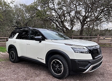 The Three Row, 7 Passenger Nissan Pathfinder Rock Creek Edition Offers A Plethora Of Value-Packed Features.