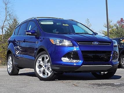 A Girls Guide To Cars | Escape From New York: An Urban Suv In The Country - Escape