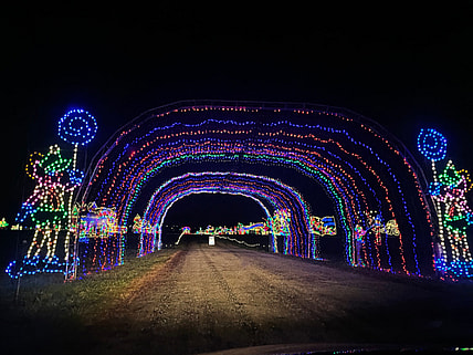 Drive-Thru Holiday Lights On A Girls Guide To Cars