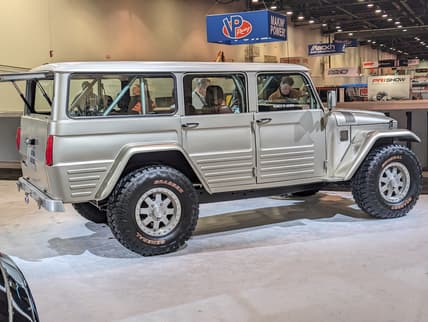 Retro Cruiser Toyota Land Cruiser