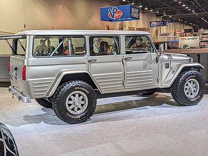 Retro Cruiser Toyota Land Cruiser