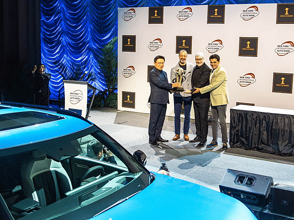 Kia Ev9 Won The World Car Of The Year At The 2024 New York Auto Show