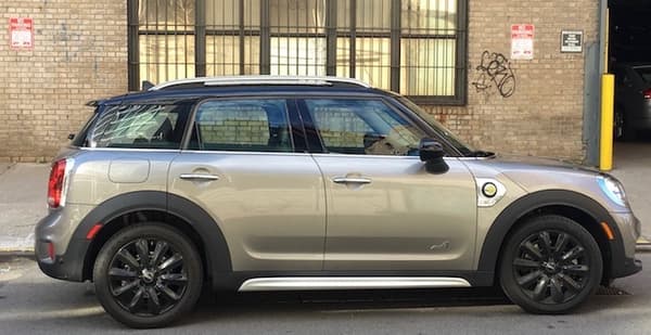 2018 Mini Cooper S E Plug In Hybrid Gas Electric Car