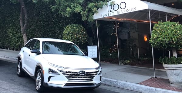 2019 Hyundai Nexo Crossover: A Fuel Cell Car That’s High on Luxury and Innovative Technology 1 Hyundai Nexo Fuel Cell Car