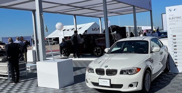 A Girls Guide To Cars | Why You Need To Go To Electrify Expo (When It Comes To Your Town): To Shop For An Electric Car - Electrify Expo Featured Image