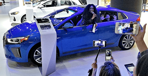 A Girls Guide To Cars | Is This Is The Year To Buy A Car? The 2018 Detroit Auto Show Has What You Need To Know - 2018 Naias Featured Image