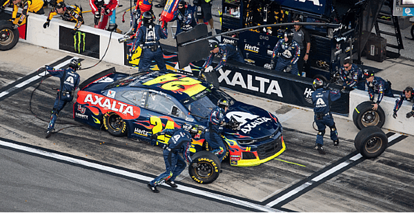 A Girls Guide To Cars | 10 Things Your Family Will Love About The Nascar Hall Of Fame - Andrew Roberts 6Lqk Bnnw C Unsplash 1