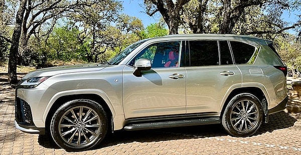 Lexus Lx 600 Feature Image
