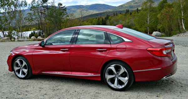 The Votes Are In! Honda Sweeps Kelley Blue Book's 2018 Best Buy Awards 2 2018 Honda Accord