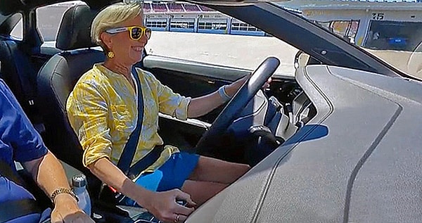 A Girls Guide To Cars | Thanks To Volkswagen, I Learned To Drive A Manual Transmission - Kymri Vw Manual