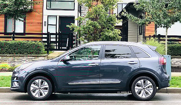 A Girls Guide To Cars | Just The Facts: 2019 Kia Niro Ev - Kianiro Featured