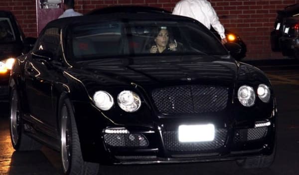 Some Celebrities Give the Ultimate Holiday Gift: A Brand New Car 1 Kardashian