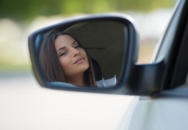 Car Fragrance: Aromatherapy in the Car without the Luxury Price Tag 2 Aromatherapy In Car