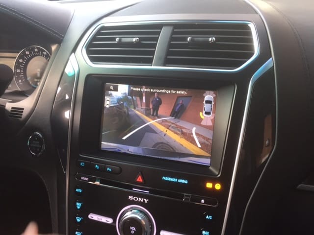 A Girls Guide to Cars | Quick Look: The 2016 Ford Explorer, Ready For Adventure - assist