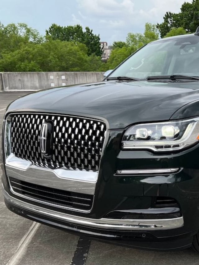 2022 Lincoln Navigator Review