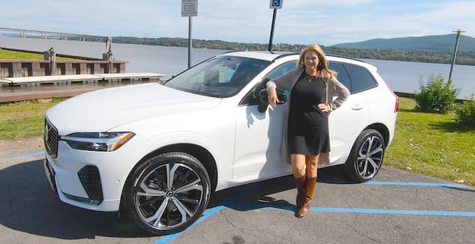 A Girls Guide To Cars | The 9 Best Cars For Traveling With Dogs—And Spoil Your Fur Babies - 2022 Volvo Xc60 Featured Image