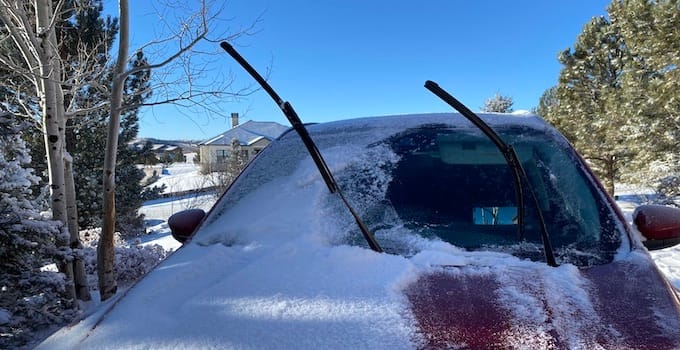 A Girls Guide To Cars | When The Snow Is About To Fall, Should I Leave My Windshield Wipers Up? - Wipers Up Featured