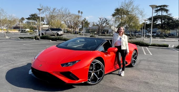 A Girls Guide To Cars | A Supercar To Remind Us Of The Joy Of Driving: 2022 Lamborghini Huracan Evo Rwd Spyder - Featured 1