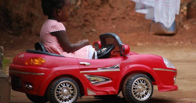 A Girls Guide To Cars | Ride-On Cars For Toddlers - A (Little) Girls Guide To Cars - The Best Ride On Cars For Toddlers Featured Image