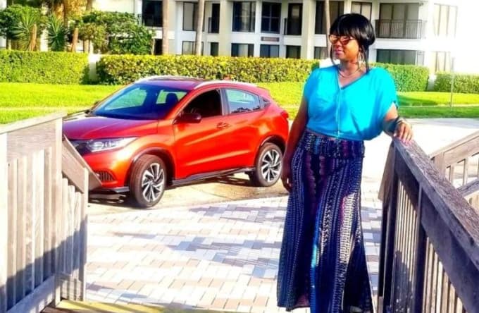 USED: 2019 Honda HR-V Sport: Choosing a Compact SUV for Some Mother Daughter Fun 2 2019 Honda Hr-V Sport: Compact Suv