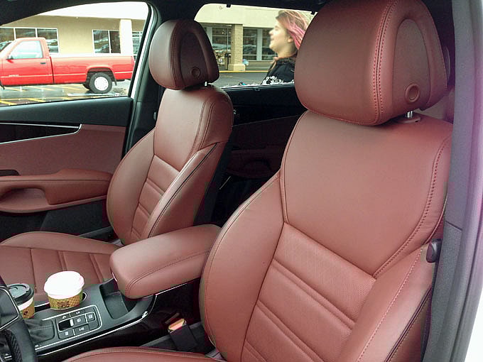 Cozy Leather Interior In The Kia Sorento Turbo Sxl Awd