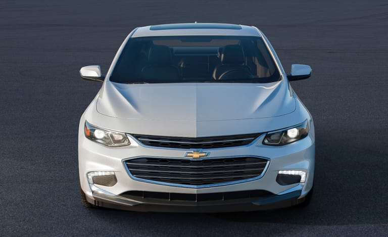 A Girls Guide To Cars | Explore The New England International Motor Show With Chevrolet - 2016 Chevrolet Malibu