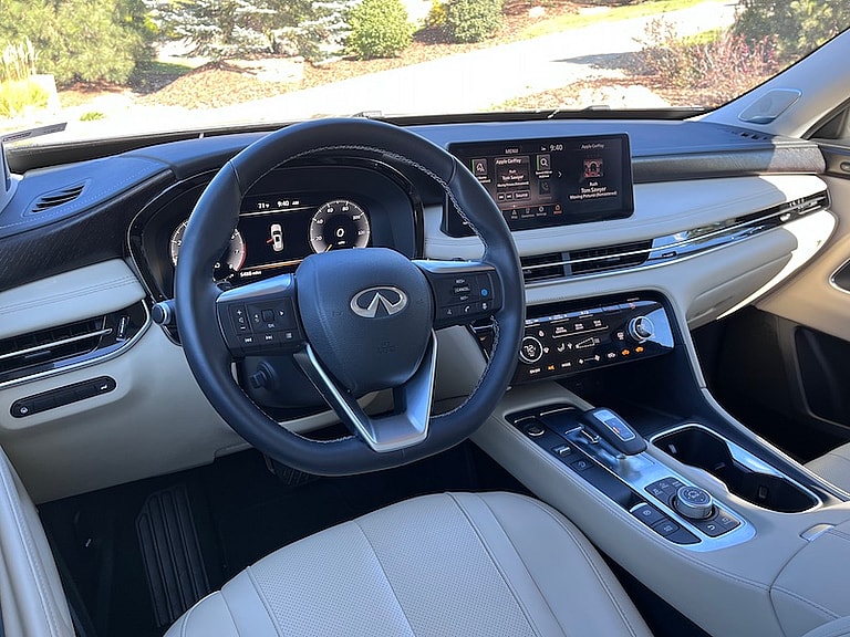 The Interior Of The Infiniti Qx60 Delights.