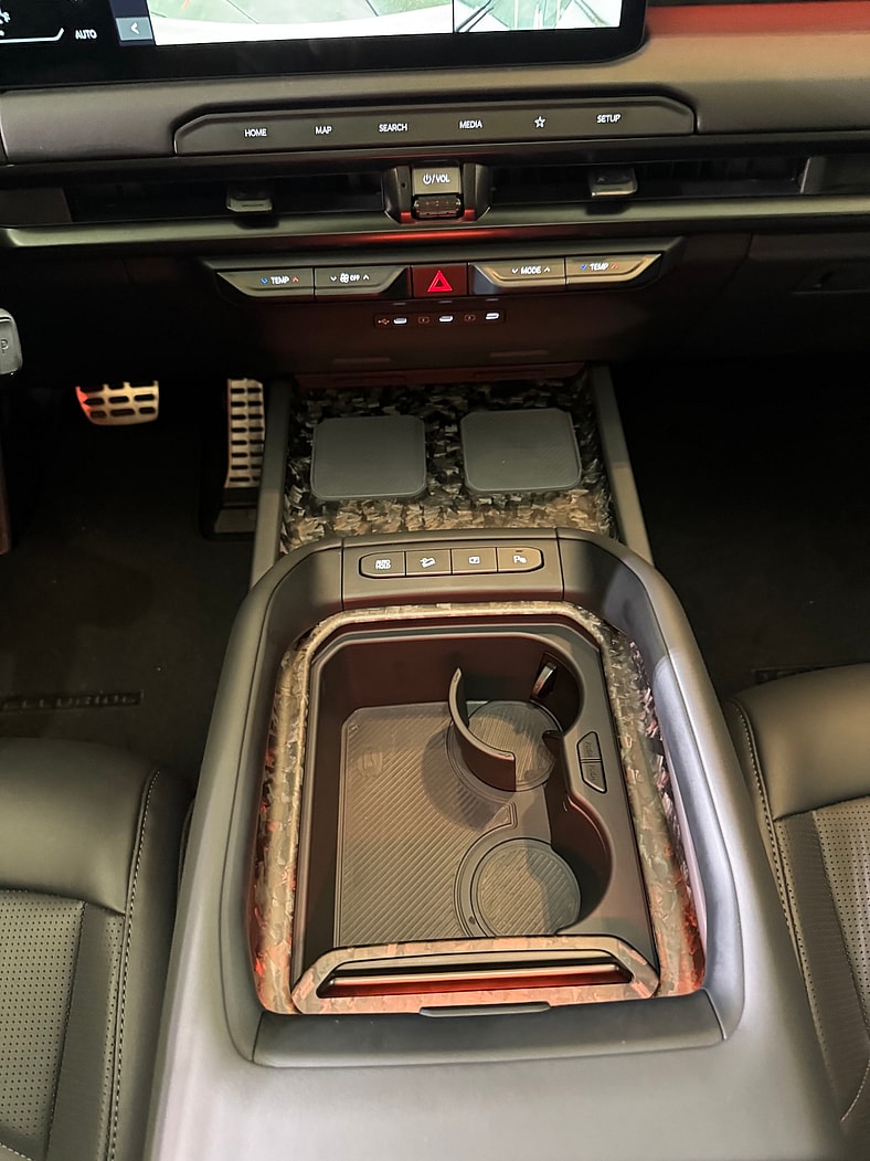 The Center Console In The 2027 Kia Telluride