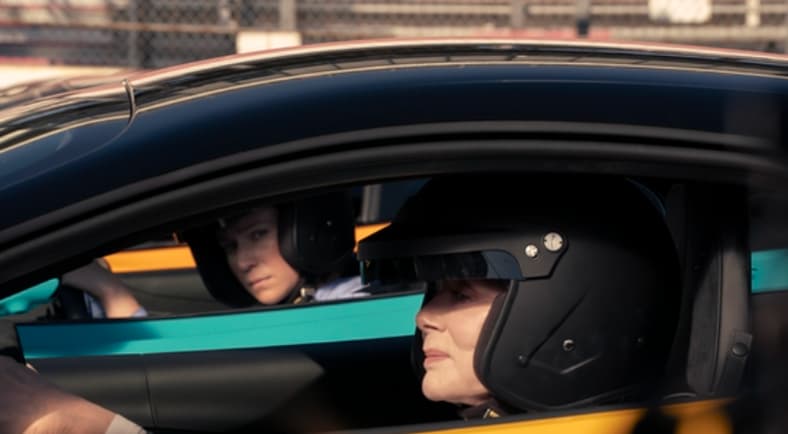 Jean Smart And Hannah Einbinder Drive Mclarens On Hacksmclaren Max